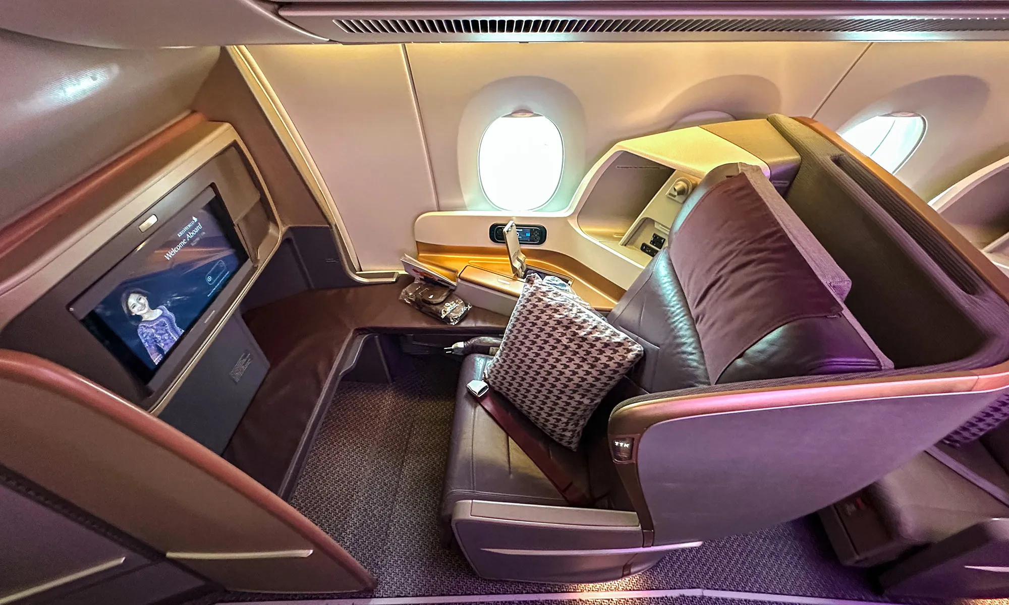 Singapore Airlines Business Class cabin